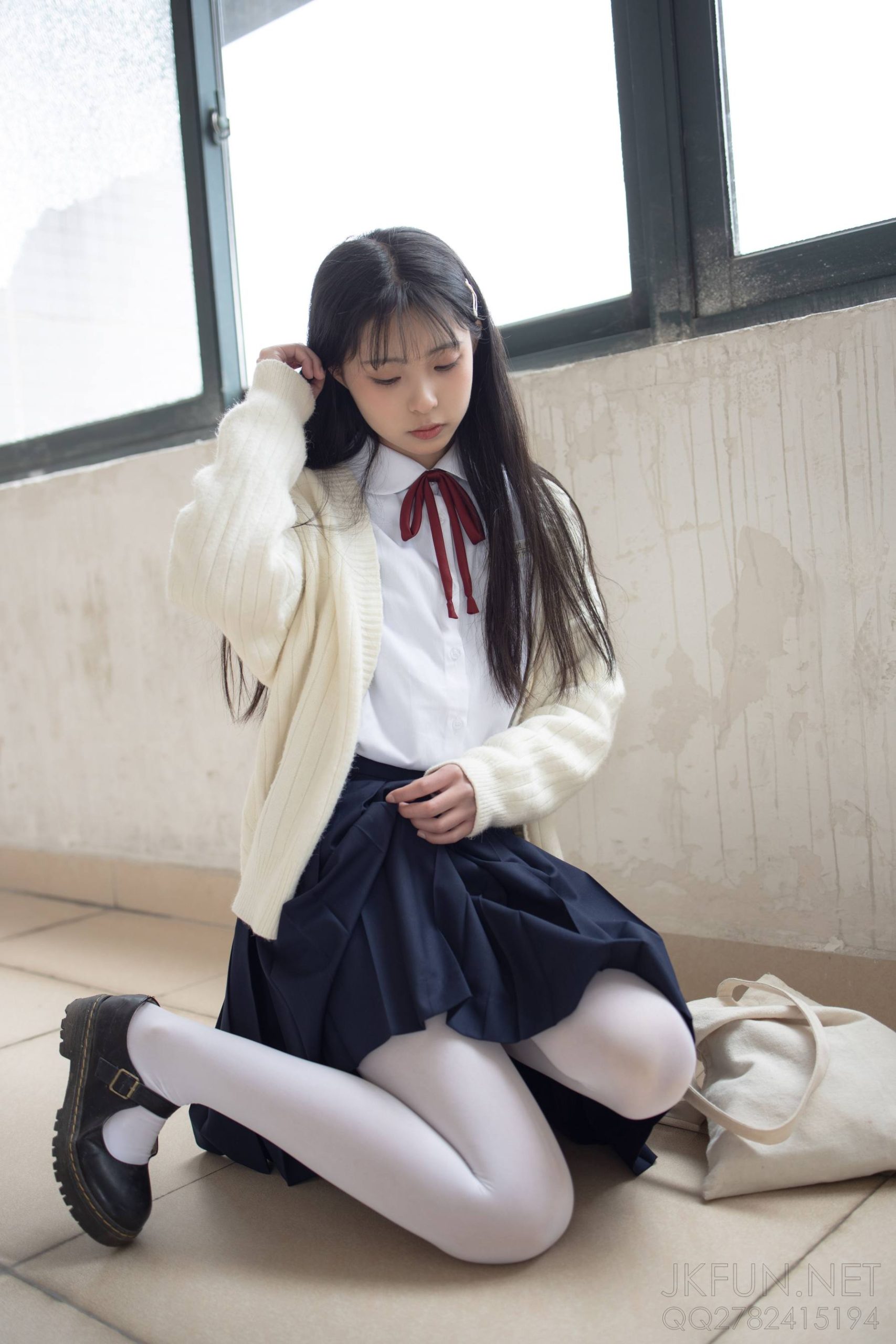 图片[3]-甜美可人的白丝姑娘【127P】20011-美色吧