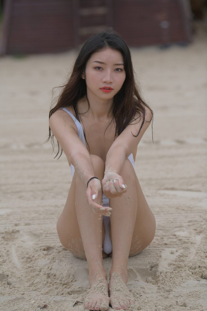 J1223 658P3V-20.3GB-美色吧