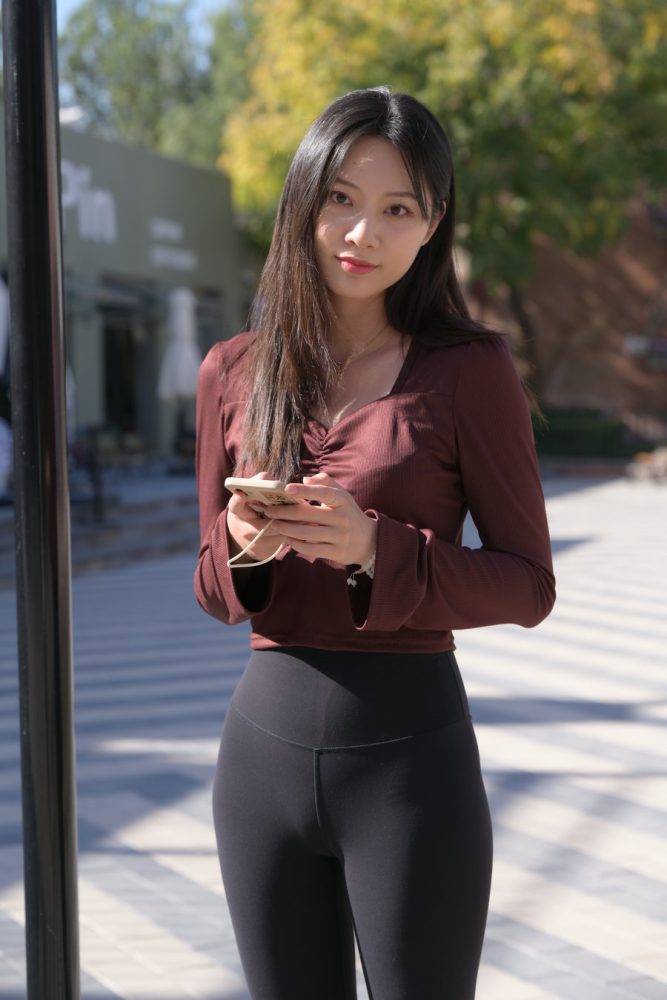 非常漂亮的瑜伽裤女孩 J3440 451P-9.18GB-美色吧