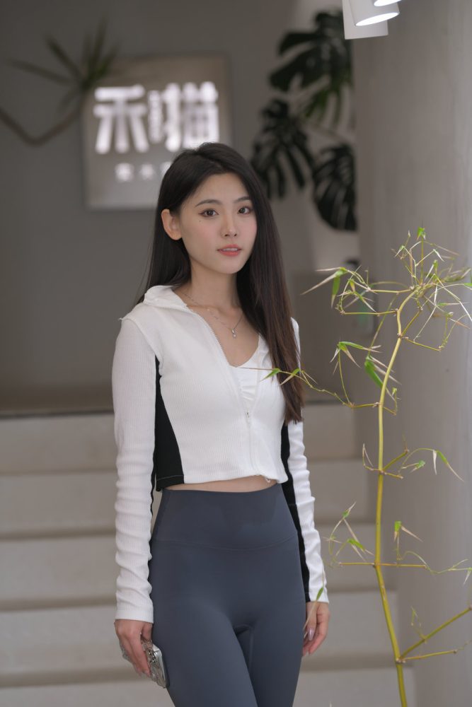 好漂亮的瑜伽裤女孩 J3431 621P-13.4GB-美色吧