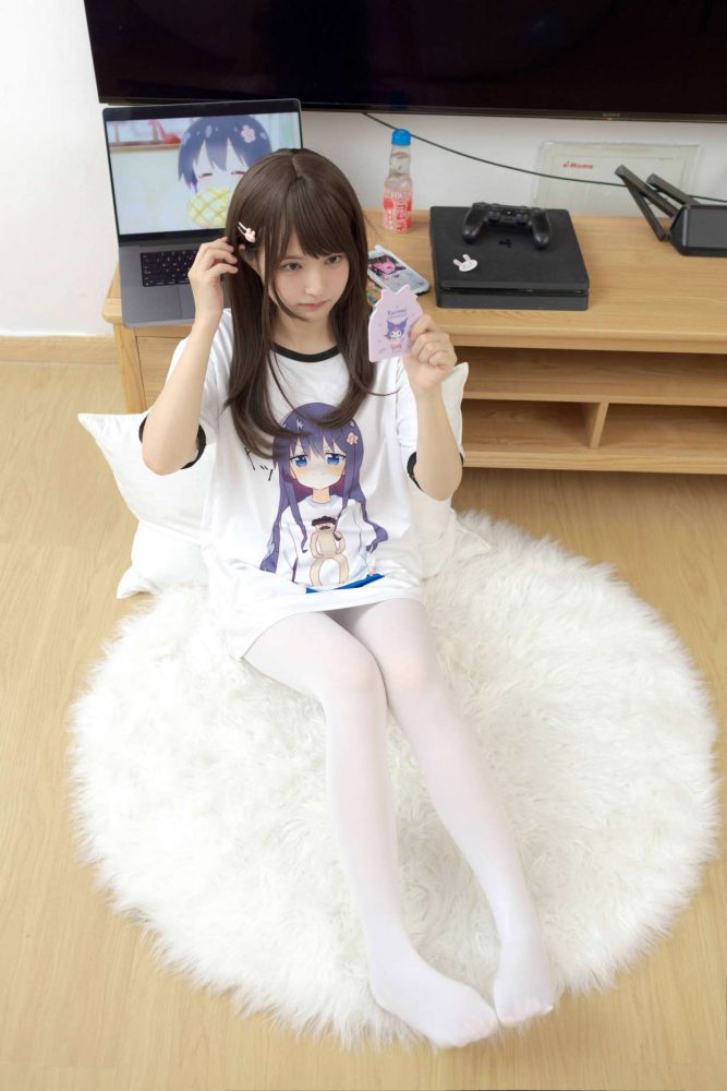 二次元白丝美少女【69P】20027-美色吧