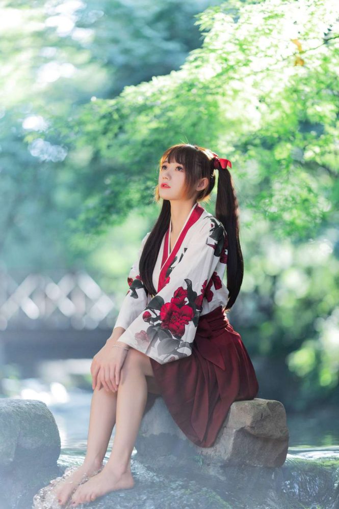 【免费】穿汉服的双马尾女孩【35P】20025-美色吧