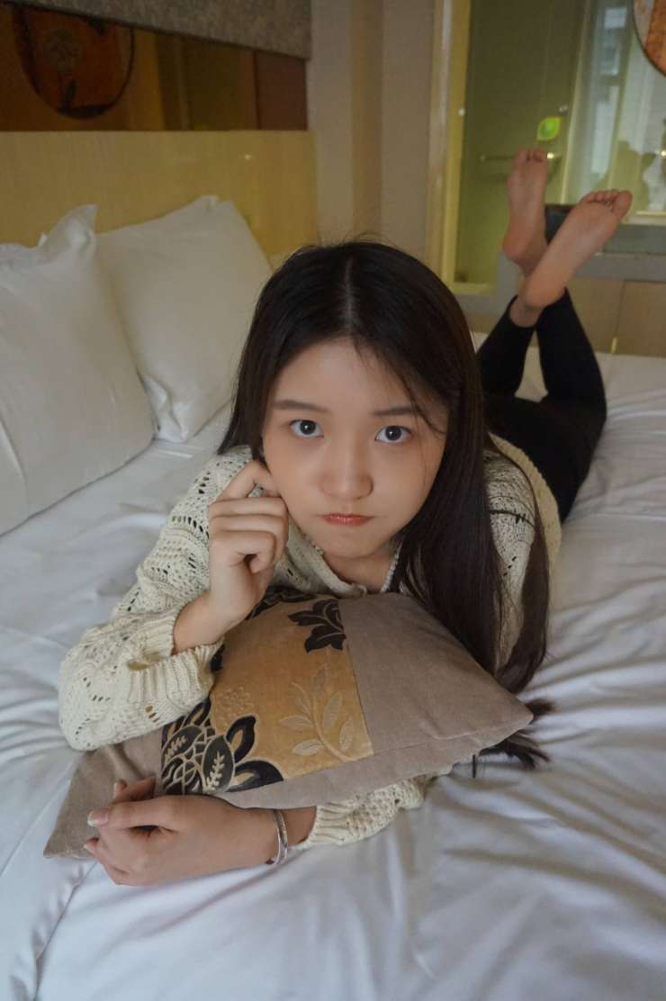 图片[4]-眼神很清澈的赤脚女孩【59P】20020-美色吧