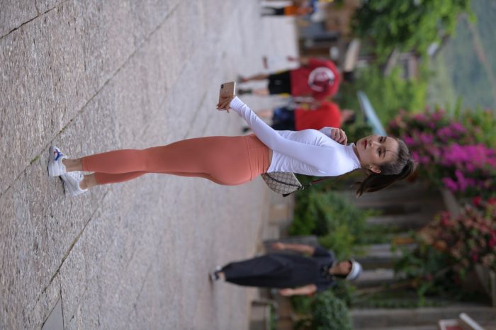 橙色瑜伽裤的高马尾姑娘【615P】00051-美色吧