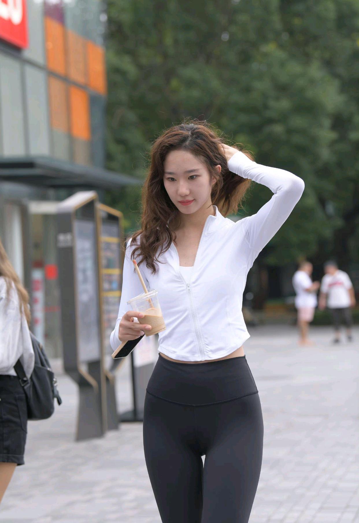 图片[5]-像刘亦菲的黑色瑜伽裤女孩J2237 340P1V-14.8GB-美色吧