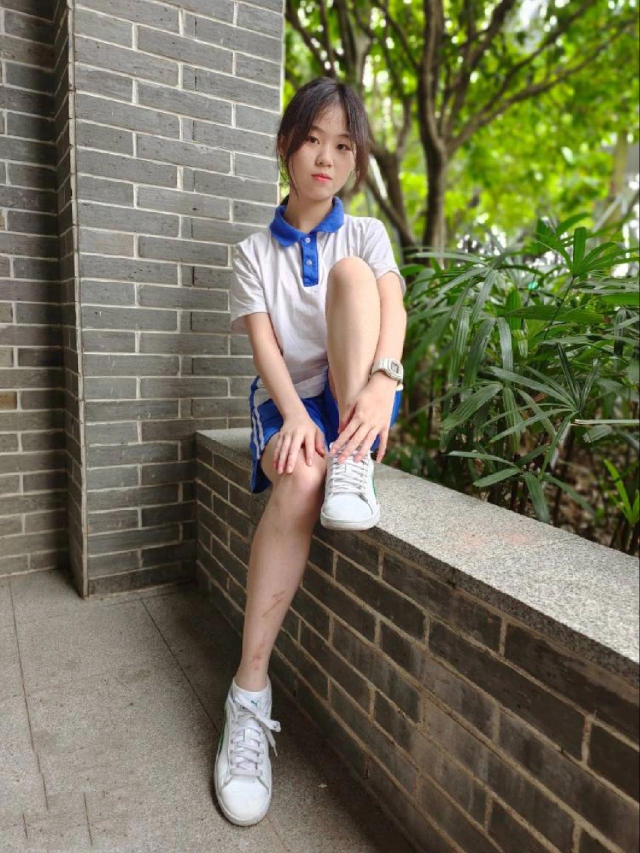 图片[2]-穿校服非常清纯的小姑娘【49P】20003-美色吧