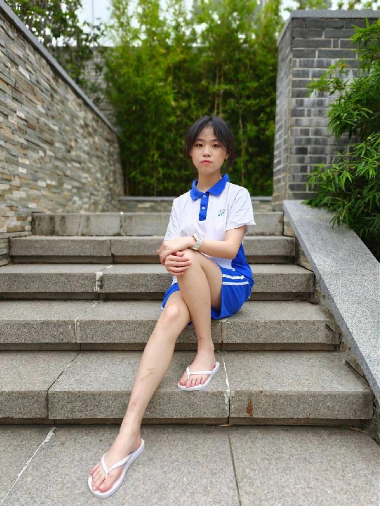 图片[3]-穿校服非常清纯的小姑娘【49P】20003-美色吧