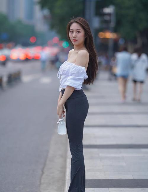 图片[3]-身材非常哇塞的瑜伽裤女孩  J1333 521P6V-21.6GB-美色吧