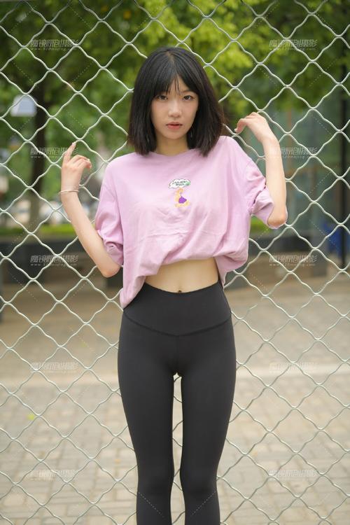 图片[5]-穿瑜伽裤打篮球的大三女孩J2198 463P1V-18.6GB-美色吧