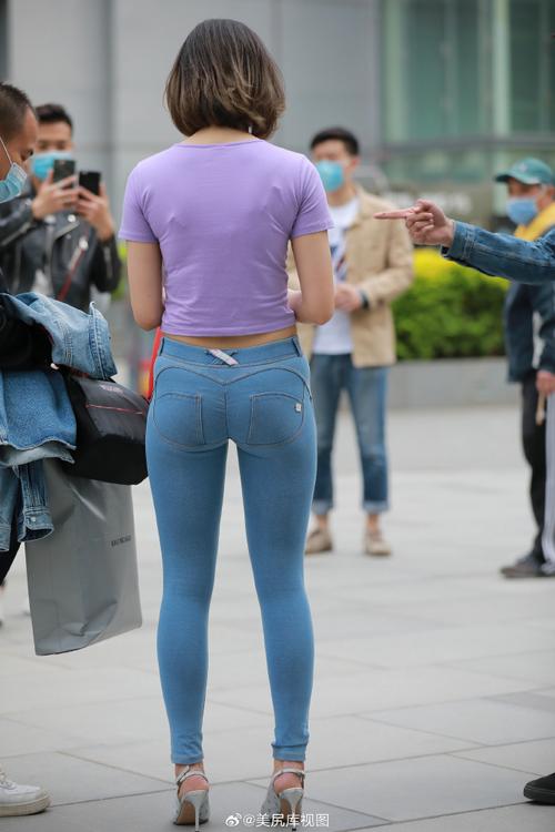 图片[4]-爱笑的短发紧身牛仔裤姑娘J1911 114P12V-7.29GB-美色吧